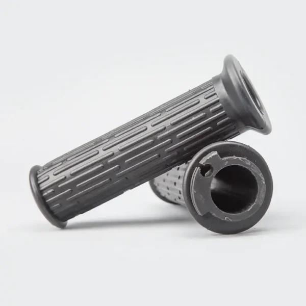 NAE0100-_MG_0055 Grip Set Suzuki product image