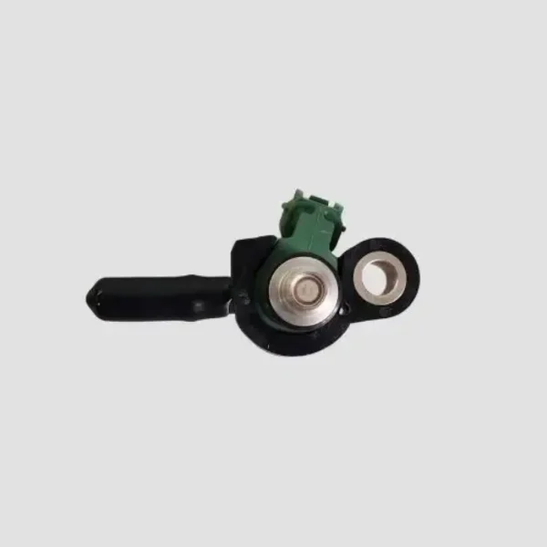 NAH0747-1024x1024-1.webp R15 V3 Fuel Injector