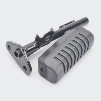 Footrest Bracket W rubber f Rh Discover 100m product image
