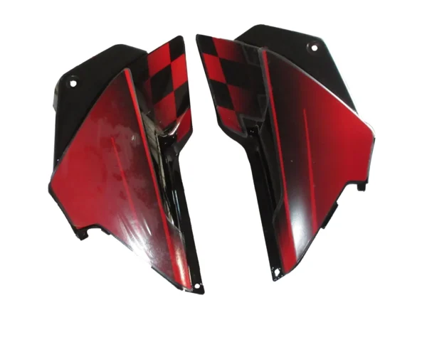 SAI-211 Side Panel cover Hero Glamour N m Black red Stk