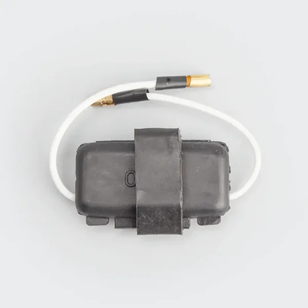 nai0025_nar0081-_MG_0104 Fuse Case Assy Pulsar kb100 product image
