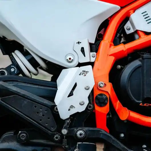 KTM 390 Rear Oil Cap Silver