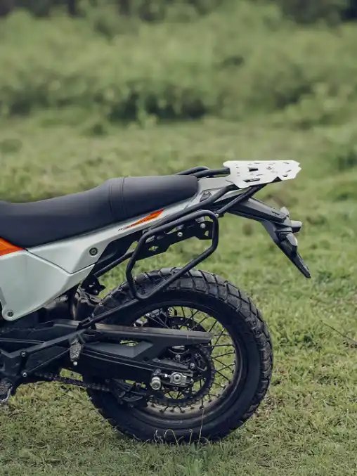 KTM ADV 390 2025 Casus Saddle Stay