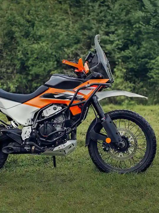 legundary-ktm-adv-390-2025-model-raptor-crash-guard-black KTM ADV 390 Raptor Crash Guard Black