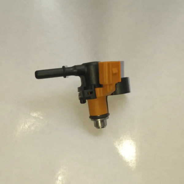 yamaha-r15-v3-fuel-injector-6-hole-scaled Fuel Injector for Yamaha R15 V3